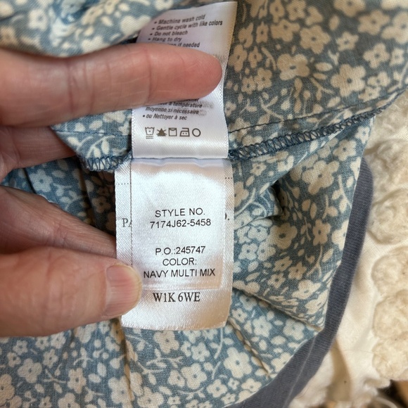 PAIGE brand midi dress with flutter sleeve tie waist & slit - Picture 6 of 9